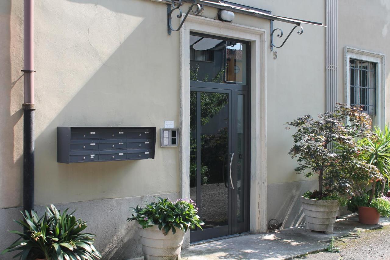Ciao Belli Flat City Centre And Parking - Appartamento Centrale Con Posto Auto Bergamo Exterior photo